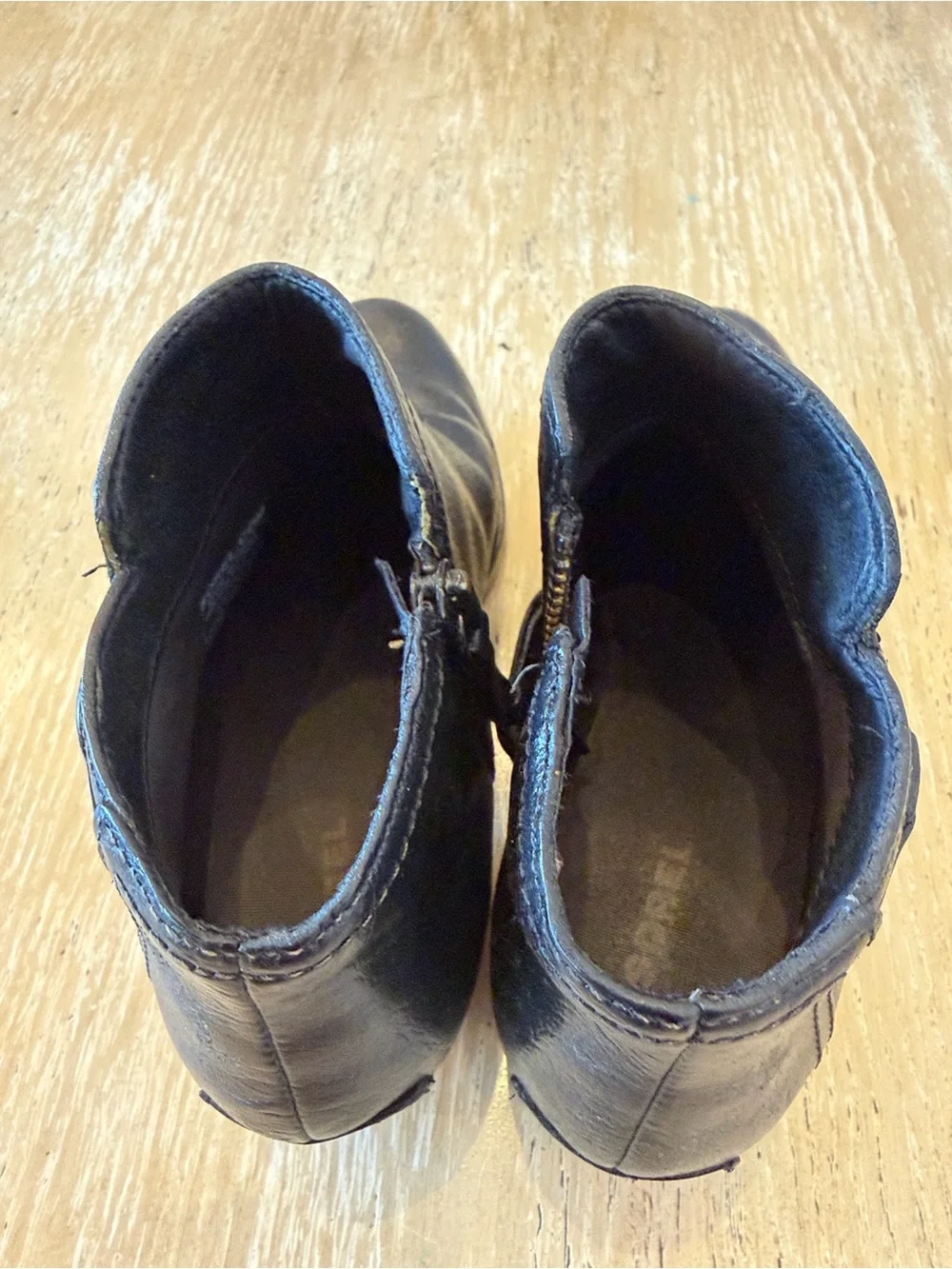 Sorel Black Leather Ankle Boots-Size 7
